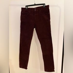 Gap Skinny Corduroy Pants in Burgundy (31”x30”)